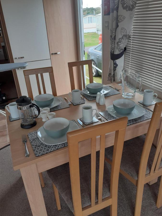 Rick'S Retreat Static Caravan Near The Beach With Free Wifi Lossiemouth Exteriér fotografie