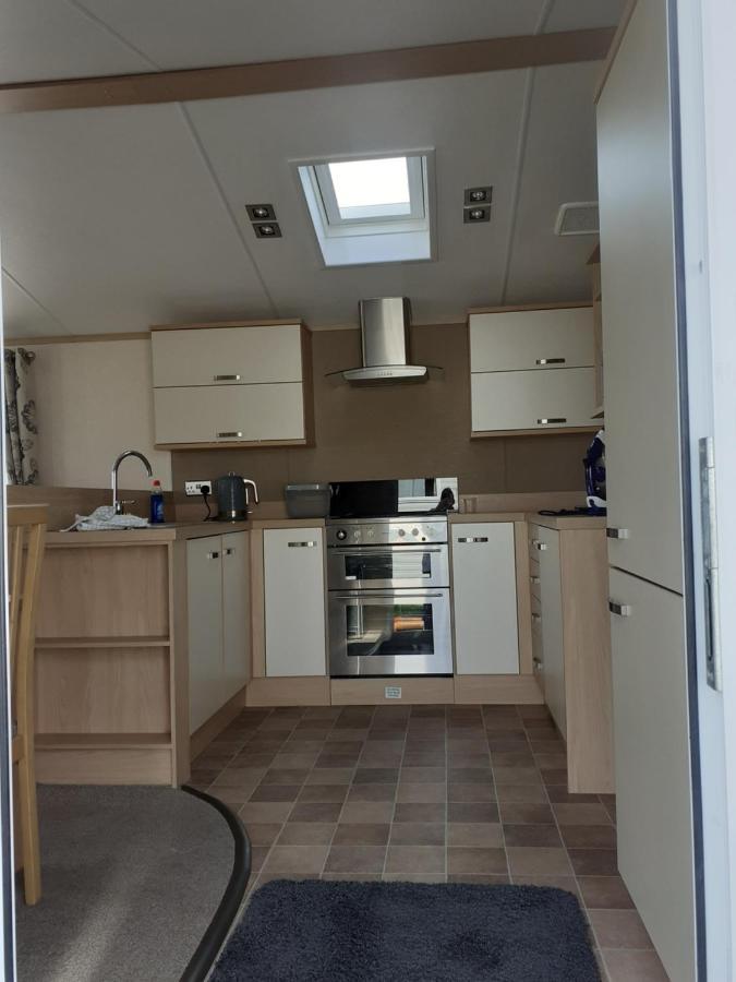 Rick'S Retreat Static Caravan Near The Beach With Free Wifi Lossiemouth Exteriér fotografie