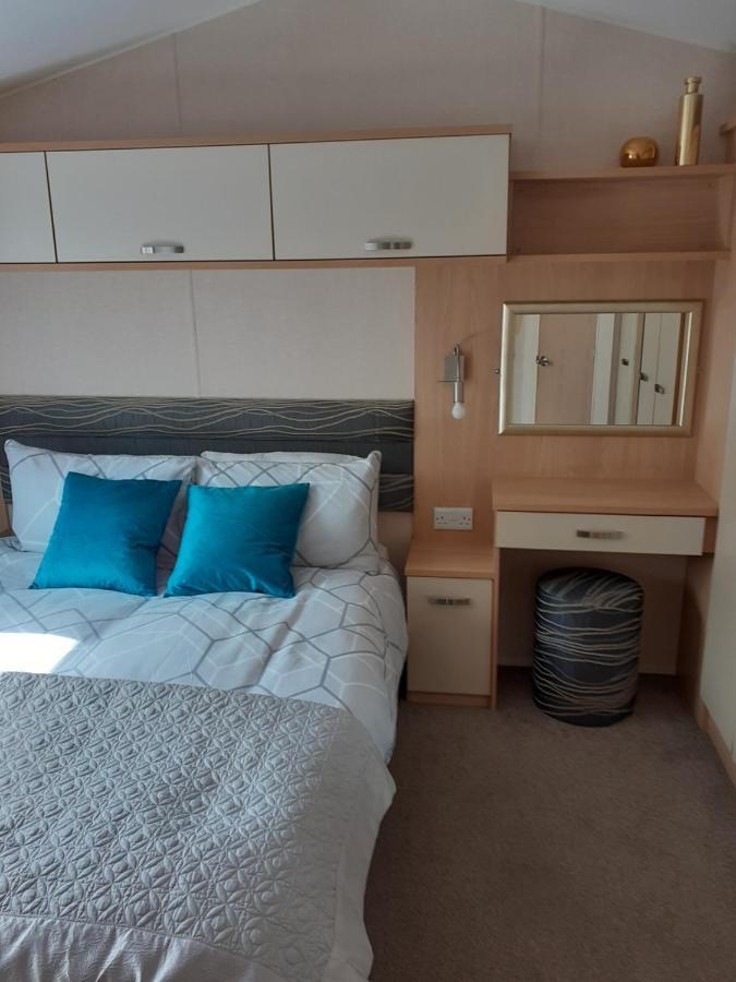 Rick'S Retreat Static Caravan Near The Beach With Free Wifi Lossiemouth Exteriér fotografie