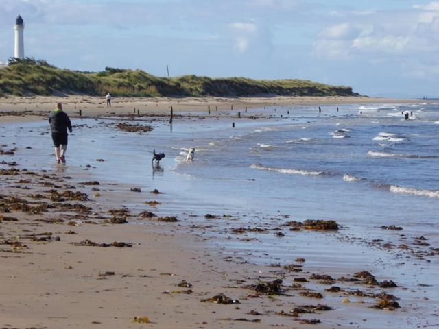 Rick'S Retreat Static Caravan Near The Beach With Free Wifi Lossiemouth Exteriér fotografie